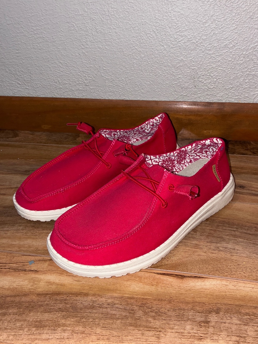 Hey Dude Women’s Wendy Red Canvas Slip On Loafers - size 7